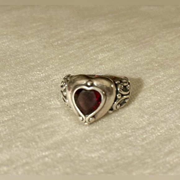 Pre-loved Brighton ‘Prima Donna’ Sterling Silver and Garnet Ring. Size 6 - Picture 3 of 12